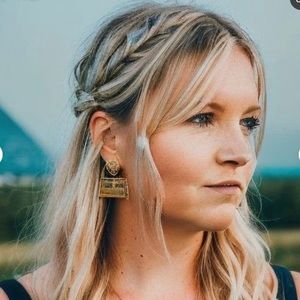 Meet your Posher, Grace